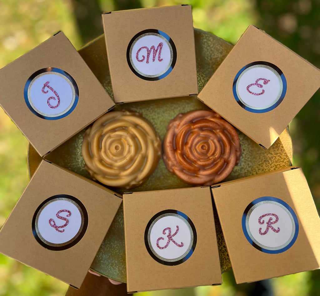 Sculpted soaps - Savons sculptés 🌸